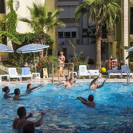Garden Club Resort 4*