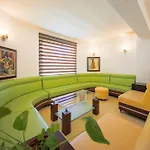 אתר נופש Garden Club קרגיג'ק